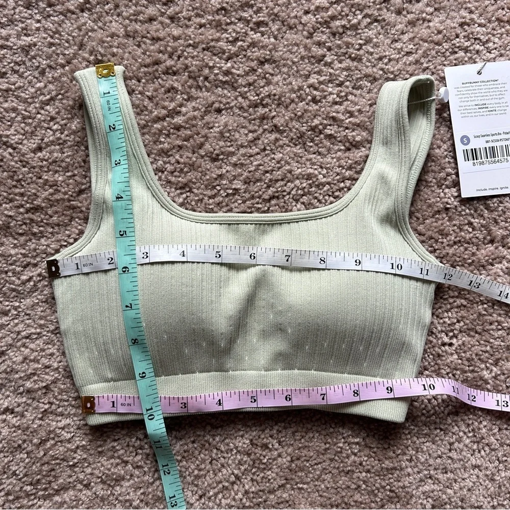 Buffbunny Ribbed Scoop Seamless Pistachio Green Sports Bra NWT Size Small